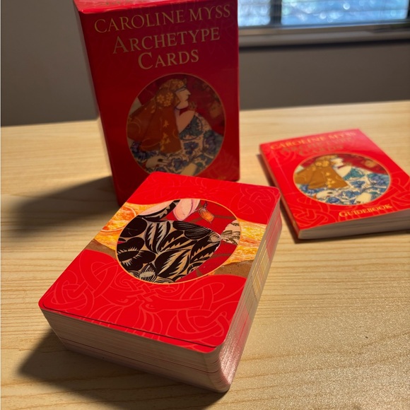 Archetype Cards Oracle deck - Picture 4 of 8